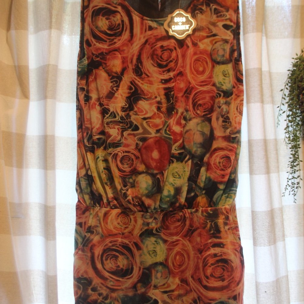 Coco + Carmen Top/ Dress Retro Flowers, Pockets